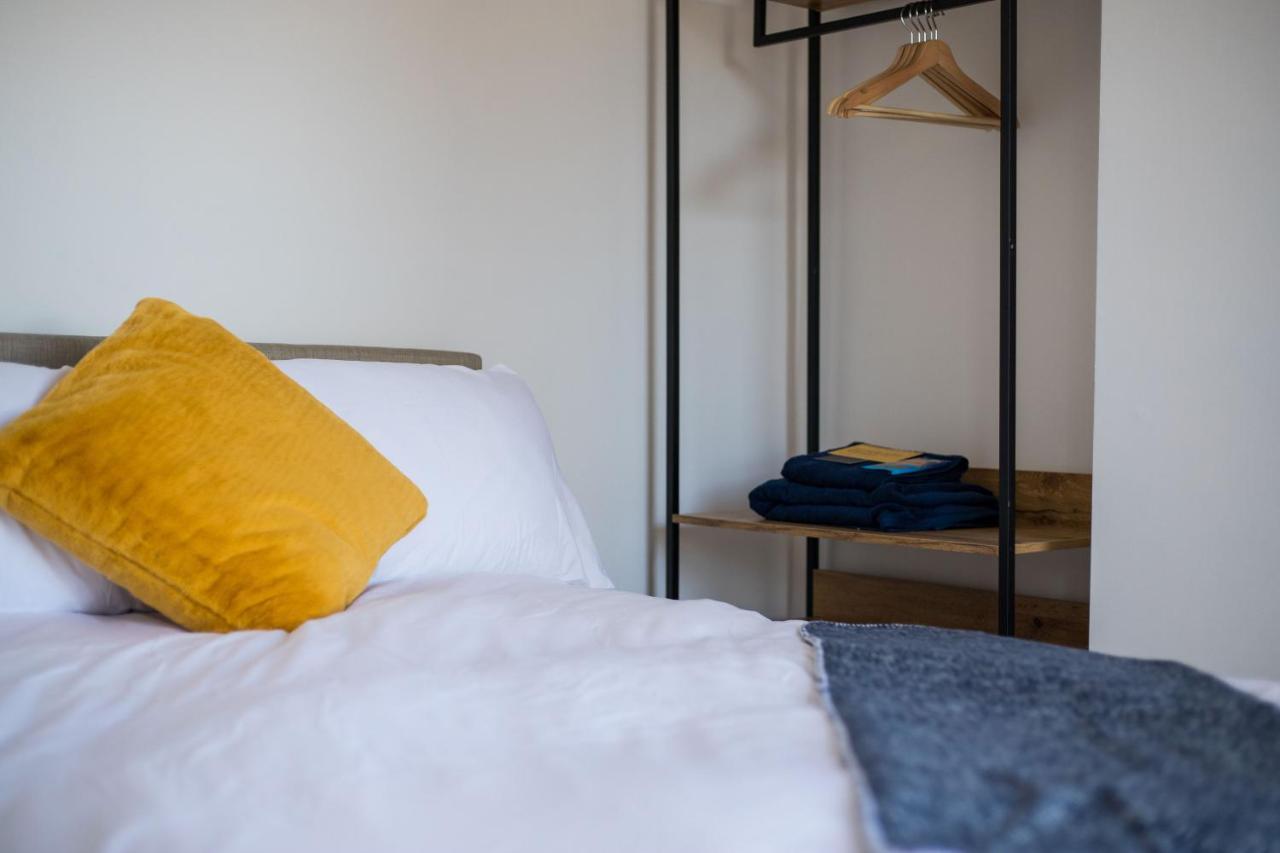 Ferienwohnung Amazing New 3 Double Bed House In Staple Hill! Bristol Exterior foto